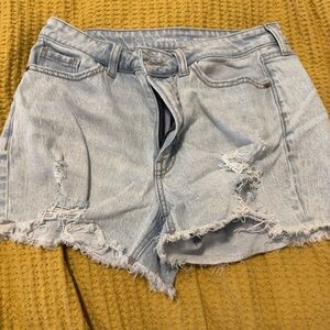 Old Navy Light Wash Distressed Jean Shorts